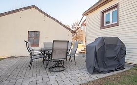 Laurel Cottage 3 Bedroom 1 Bath